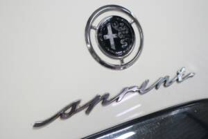 Bild 23/54 von Alfa Romeo Giulietta Sprint (1962)
