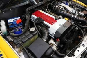 Imagen 22/32 de Mercedes-Benz 190 E 2.5-16 Evolution II (1993)