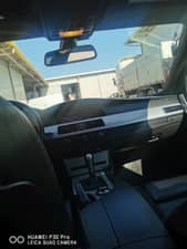 Image 16/22 of BMW 530d Touring (2005)