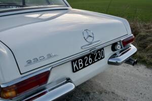 Bild 10/20 von Mercedes-Benz 230 SL (1964)