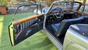 Image 16/61 de Mercedes-Benz 220 S Cabriolet (1957)