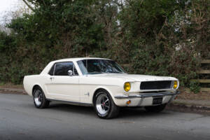 Bild 1/17 von Ford Mustang 302 (1966)