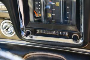 Image 24/29 de Mercedes-Benz 220 SE b (1966)