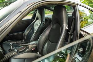 Immagine 24/37 di Porsche 911 Carrera S (2006)