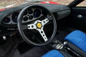 Immagine 16/50 di Ferrari Dino 246 GT (1971)