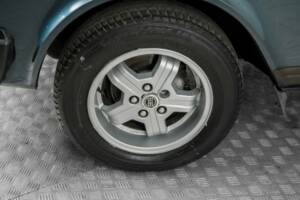 Immagine 23/50 di Volvo 240 GL (1990)