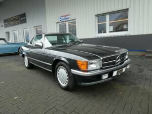 Image 1/24 of Mercedes-Benz 300 SL (1986)