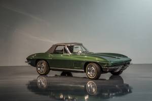 Image 8/16 of Chevrolet Corvette Sting Ray Convertible (1967)