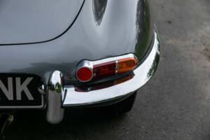 Bild 36/39 von Jaguar E-Type 4.2 (1966)