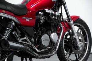 Bild 43/50 von Honda CB 650 SC Nighthawk (1988)