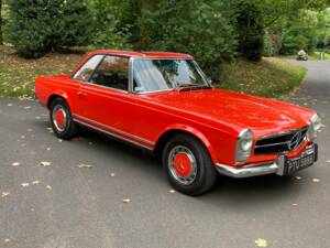Immagine 3/12 di Mercedes-Benz 230 SL (1964)