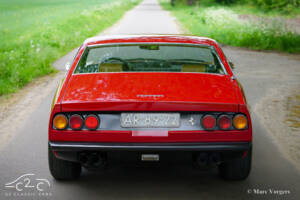 Image 68/80 de Ferrari 365 GTC&#x2F;4 (1972)