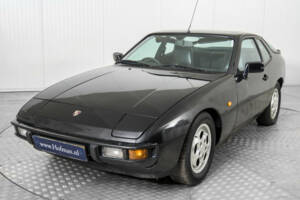 Immagine 18/50 di Porsche 924 S (1986)