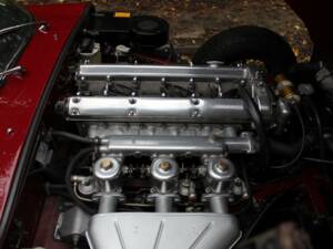 Afbeelding 16/18 van Jaguar E-Type (1967)