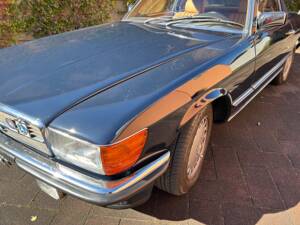 Image 2/51 of Mercedes-Benz 380 SL (1983)