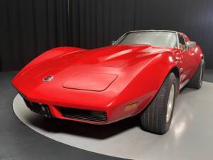 Image 4/8 of Chevrolet Corvette Stingray (1974)