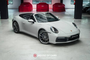 Immagine 4/23 di Porsche 911 Carrera (2019)