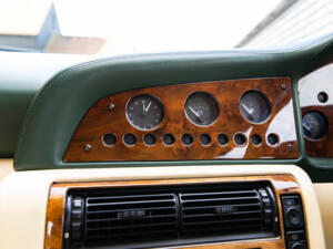 Imagen 34/80 de Aston Martin V8 Coupé (1996)