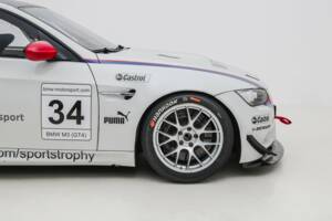 Obraz 10/21 pojazdu BMW M3 (2009)