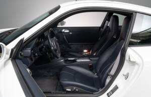 Image 22/40 of Porsche 911 Carrera 4 (2009)