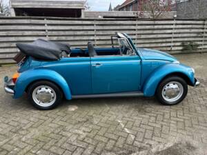 Image 19/68 de Volkswagen Coccinelle 1302 LS (1972)