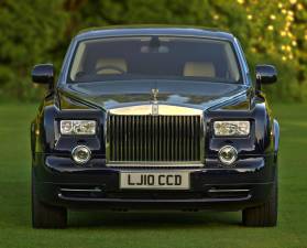 Image 2/50 of Rolls-Royce Phantom VII (2010)