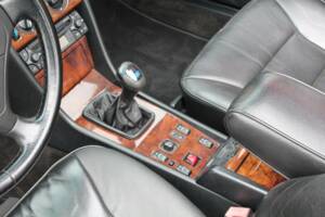 Bild 13/20 von Mercedes-Benz 300 CE-24 (1996)