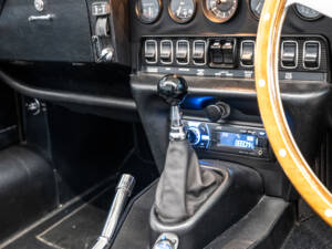 Bild 17/27 von Jaguar Type E V12 (1974)