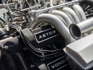 Immagine 56/71 di Aston Martin DBS V8 (1971)