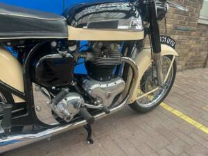 Image 16/19 of Norton DUMMY (1960)