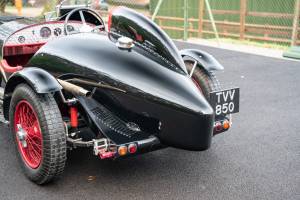 Image 4/28 of Bentley Mk VI Straight Eight B81 Special (1952)