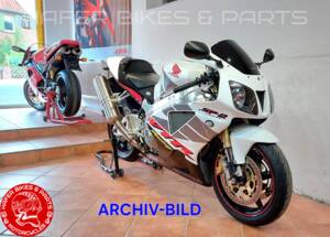 Bild 2/6 von Honda VTR 1000 SP2 (2003)