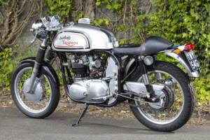 Image 18/33 of Norton Dominator Slimline TT (1969)
