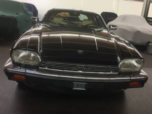 Image 2/24 de Jaguar XJ-S H.E. (1985)