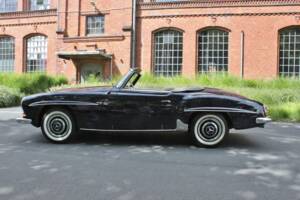 Image 4/22 de Mercedes-Benz 190 SL (1958)