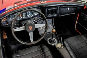 Bild 20/50 von MG MGB (1974)
