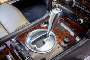 Image 31/75 of Bentley Continental GT (2004)