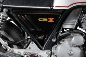 Image 32/50 of Honda DUMMY (1980)