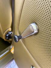 Image 105/139 of Mercedes-Benz 240 D (1978)