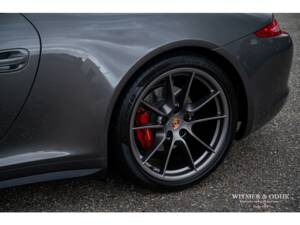 Image 22/47 of Porsche 911 Carrera 4S (2014)