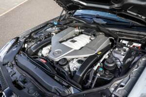 Afbeelding 46/47 van Mercedes-Benz SL 63 AMG (2008)
