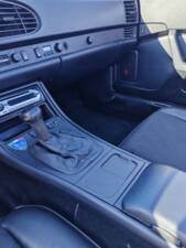 Immagine 44/49 di Porsche 944 S2 (1991)