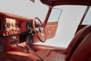 Bild 30/50 von Jaguar E-Type 3.8 Helm (1963)