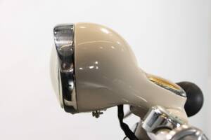 Bild 36/50 von Piaggio Vespa 150 "Struzzo" VL (1955)