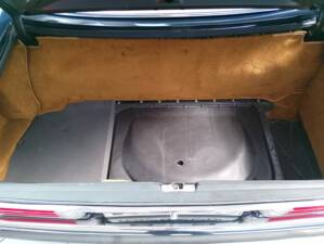 Immagine 37/52 di Mercedes-Benz 500 SL (1986)