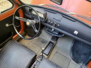 Image 42/56 of FIAT 500 L (1971)