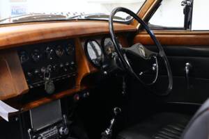 Immagine 28/36 di Jaguar 240 (1968)