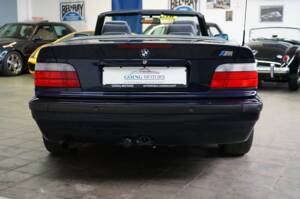 Image 12/36 of BMW 318i (1999)