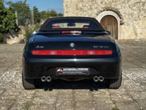 Bild 42/44 von Alfa Romeo Spider 3.0 V6 24V (2001)