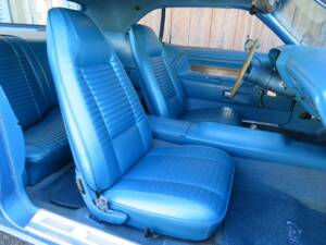 Bild 7/20 von Dodge Challenger R/T (1970)